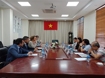 Đại học Palermo (Ý) sang làm việc với trường Đại học Điện lực